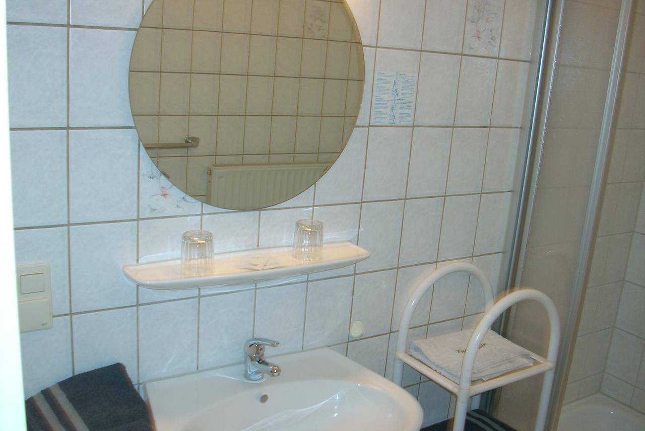 Double Room Private Bathroom