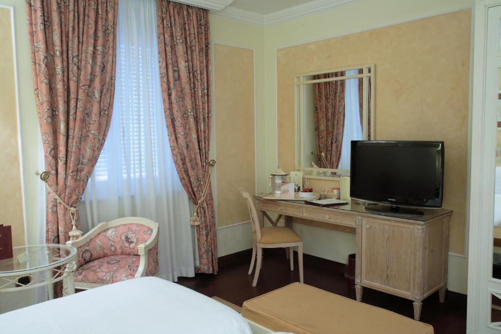 Superior Double or Twin Room