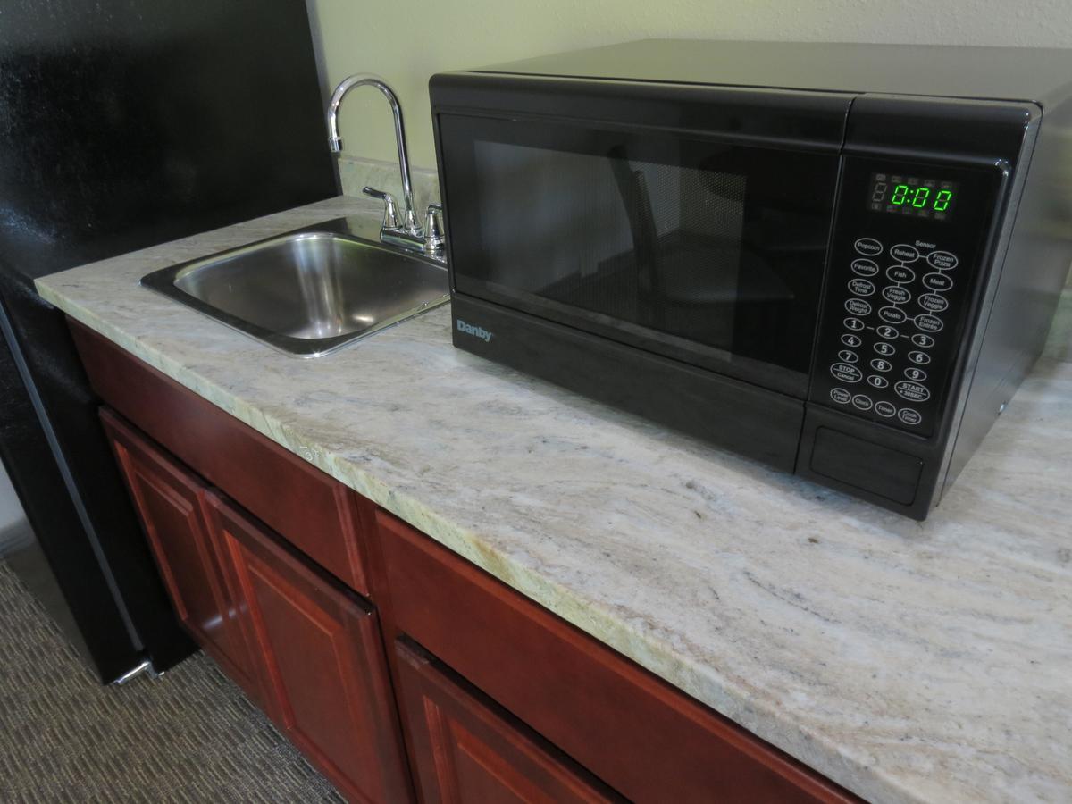 Suite with Lake View,609069140:JPEG