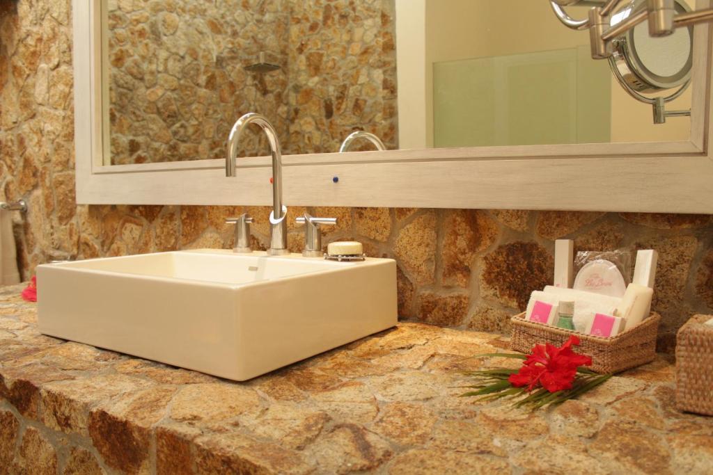 Junior Suite,156286764:JPEG