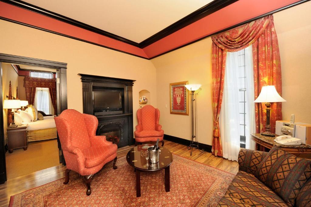 King Suite