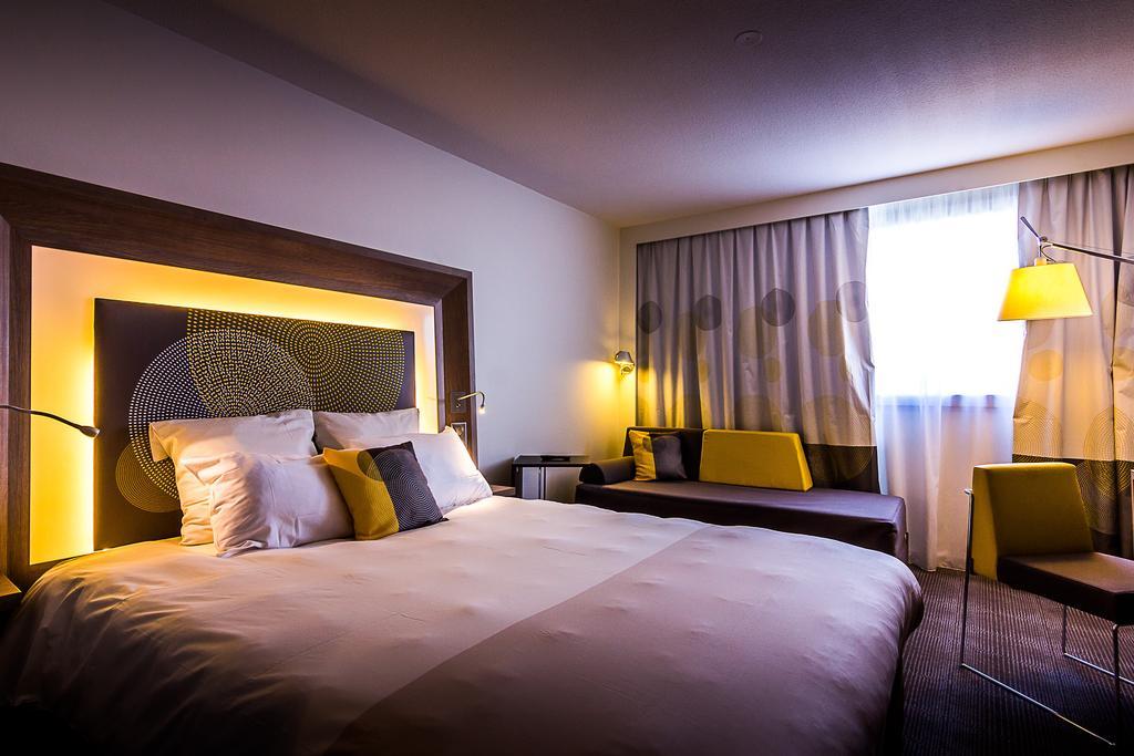 Classic Double Room with Sofa Bed,1704886549:JPEG
