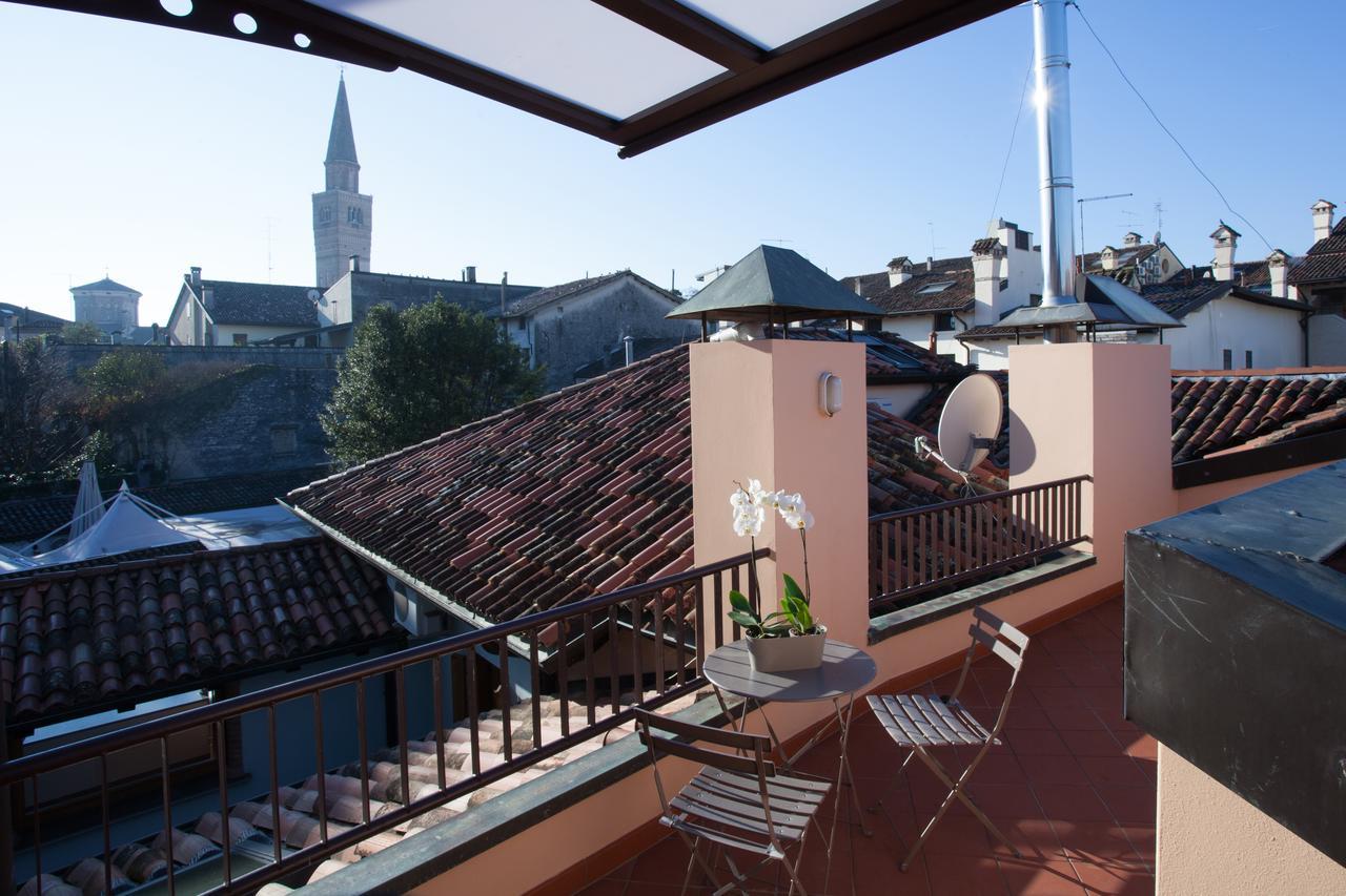 Studio Terrace