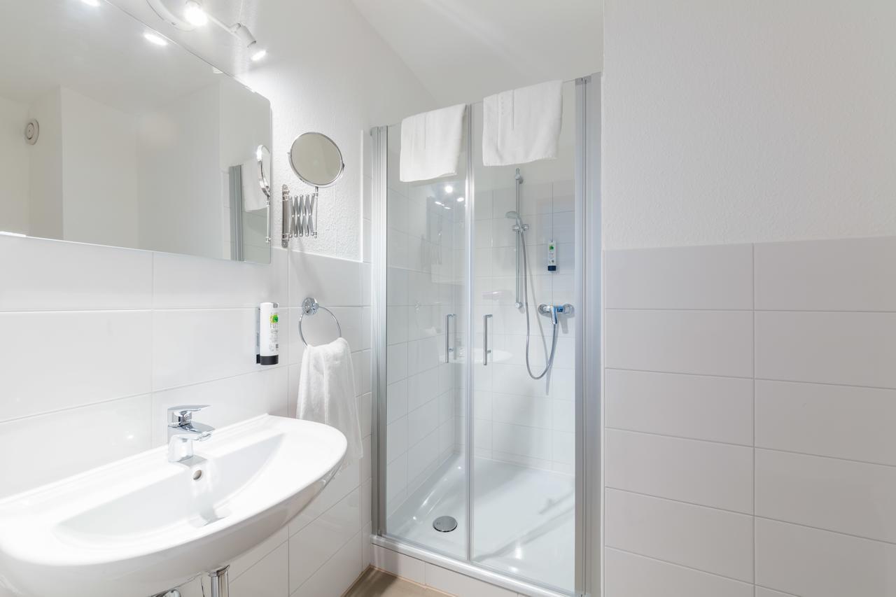 Single Room Balcony