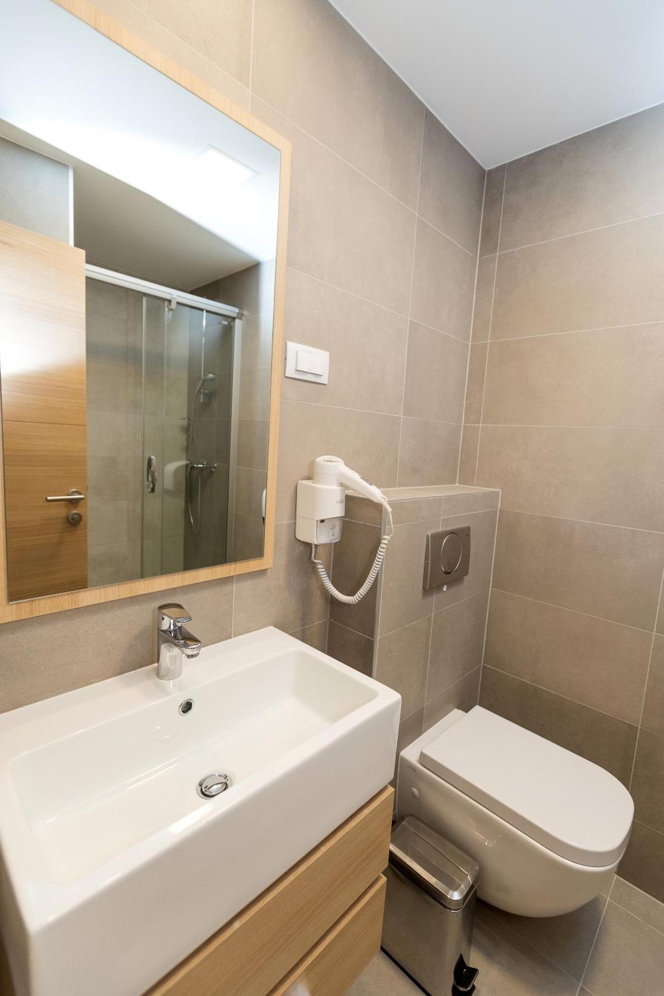 Standard Single Room