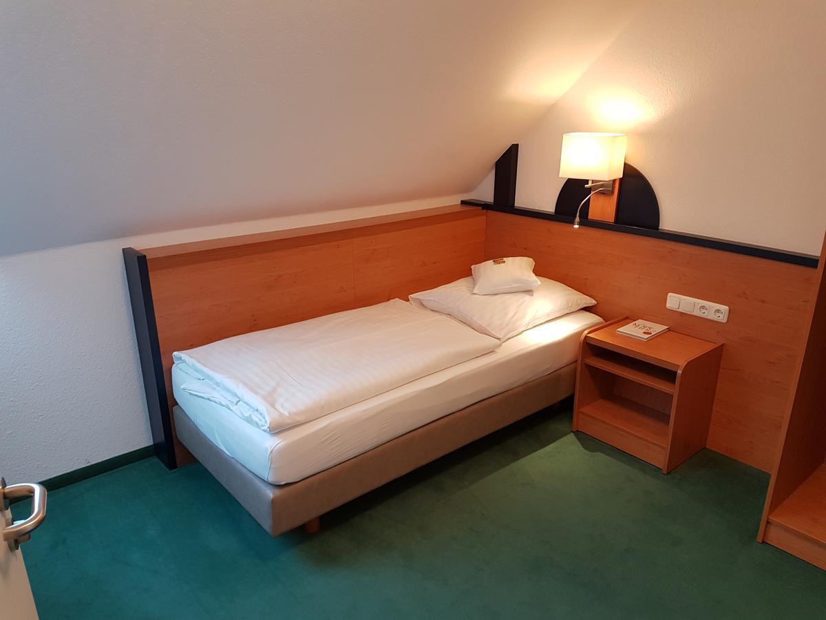 Einzelzimmer mit Bad