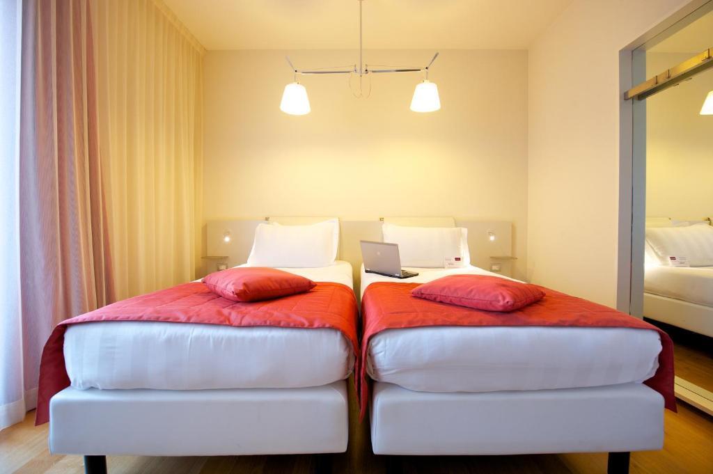 Classic Room Twin beds