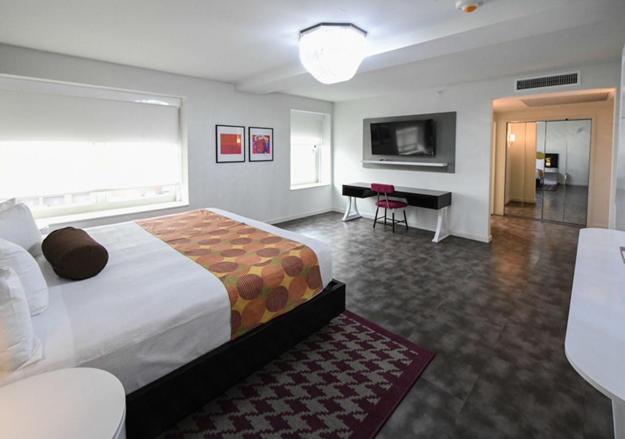 Queen Room - Disability Access,626891837:JPEG