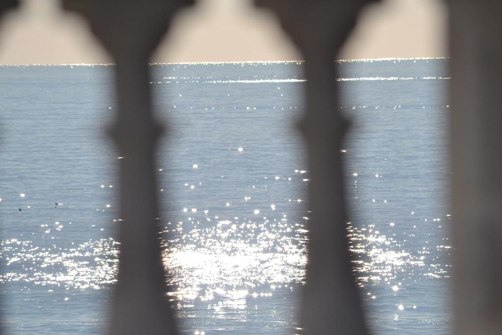 Deluxe Double Room with Balcony and Sea View,62883286:JPEG