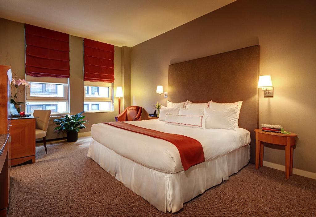 Classic Zimmer mit Kingsize-Bett