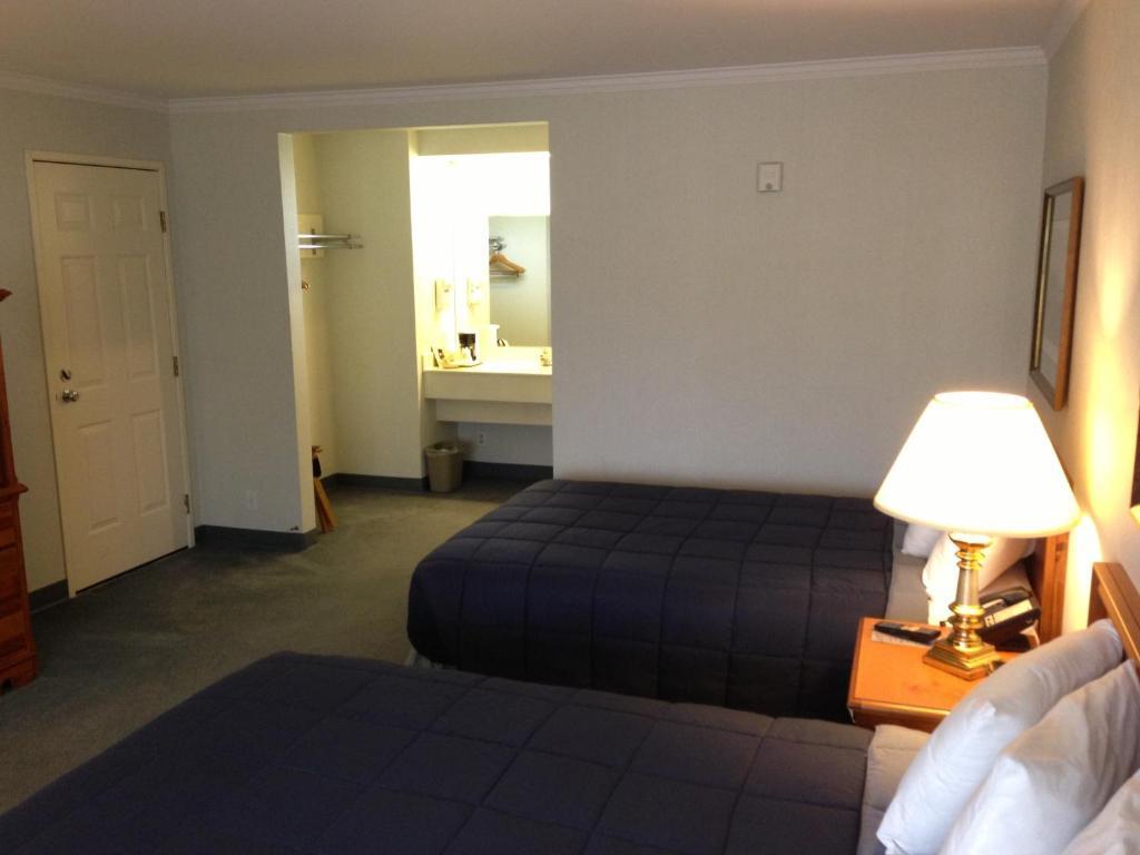 Premium Two Double Beds