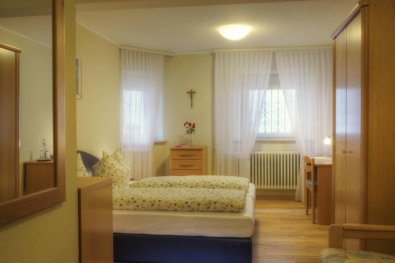Double or Twin Room Private Bathroom