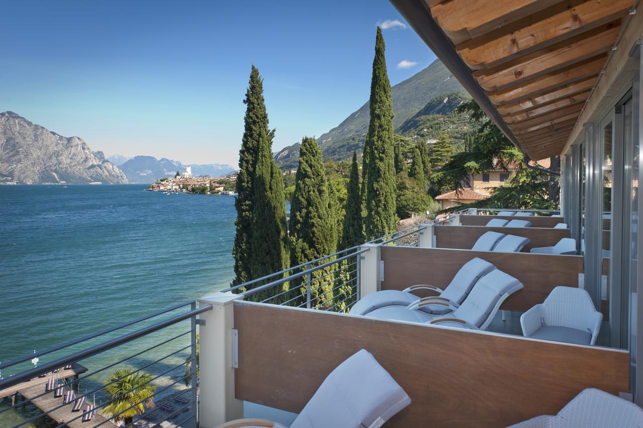 Superior Double Room Balcony Lake View