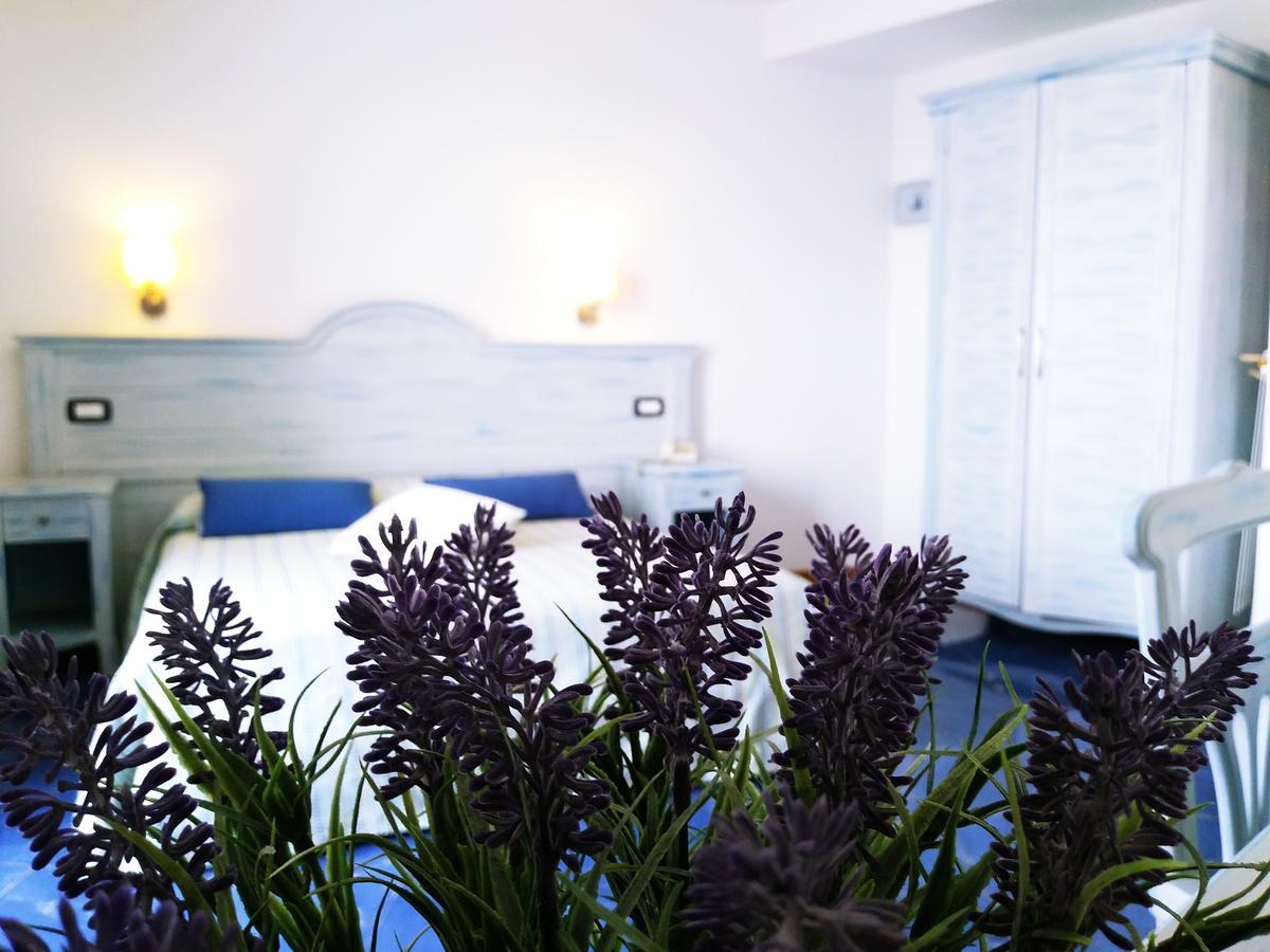 Classic Double or Twin Room Sea View
