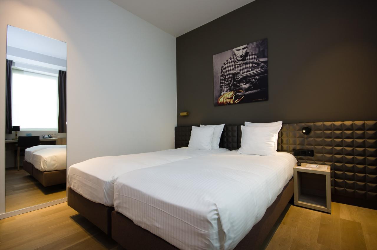 Superior Kamer met 2 eenpersoonsbedden.