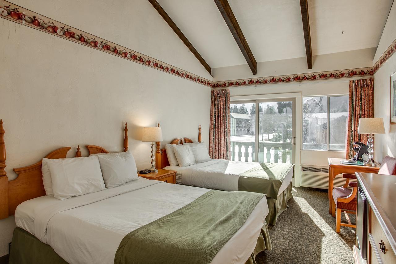 Queen Room Two Queen Beds Not Pet Friendly No Pets