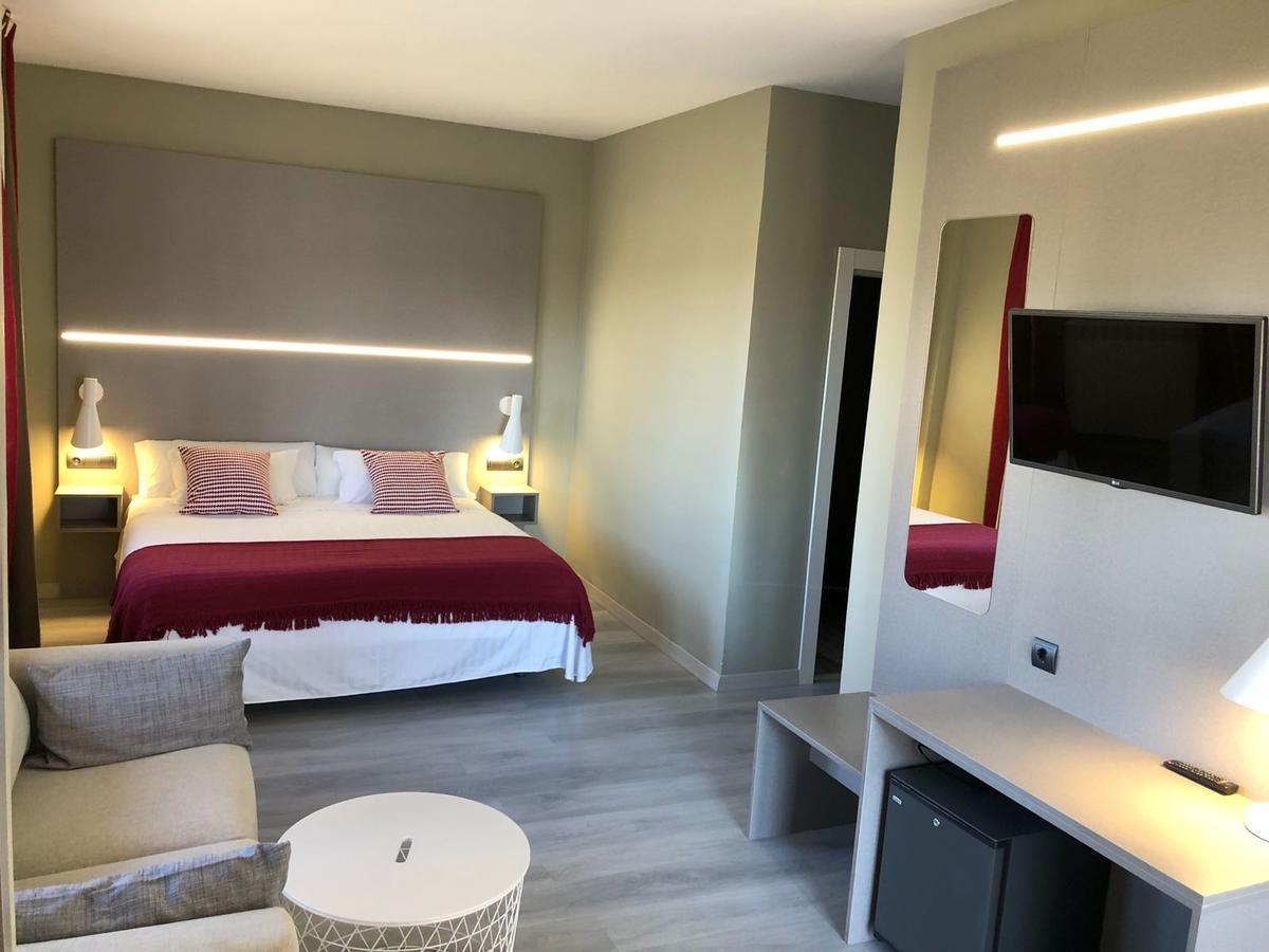 Deluxe Suite,631975317:JPEG