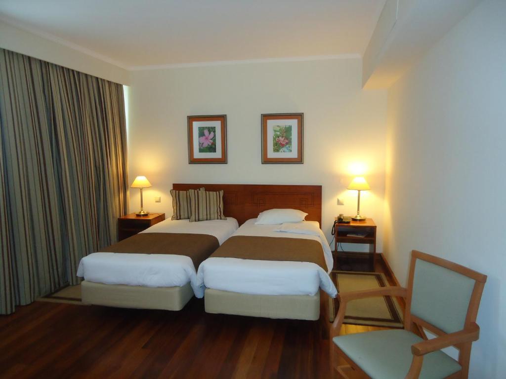 Quarto Duplo