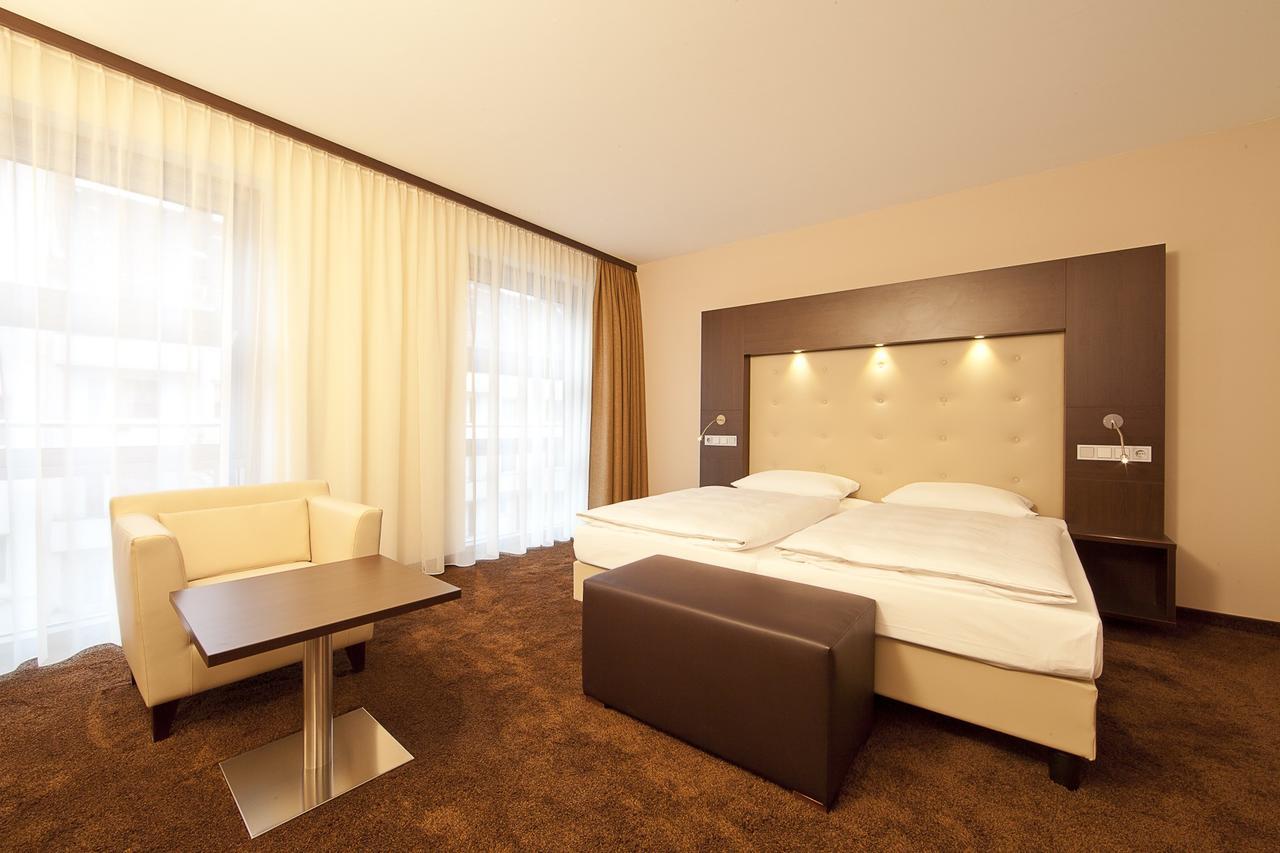 Premium Double Room,632164095:JPEG