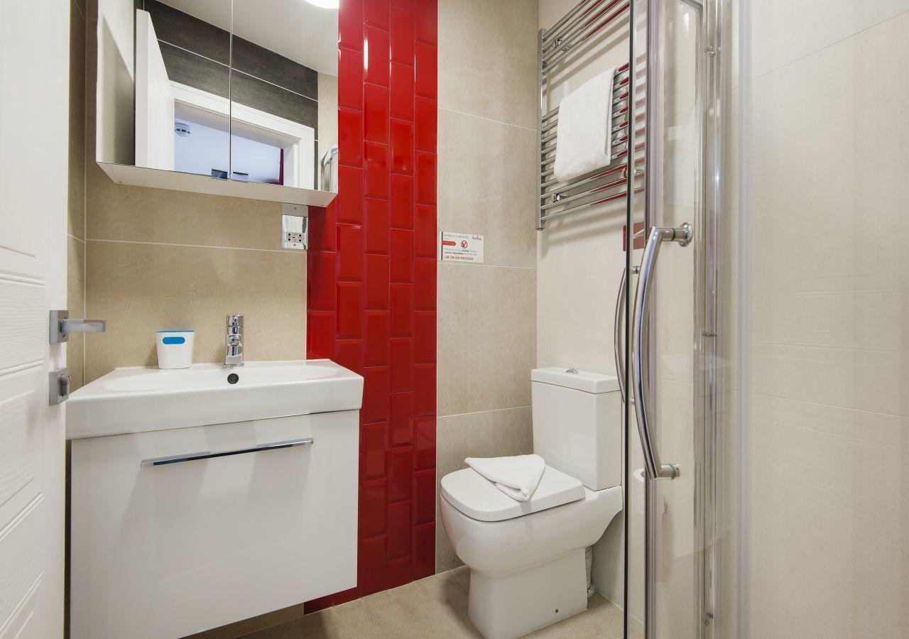 Deluxe Single Room