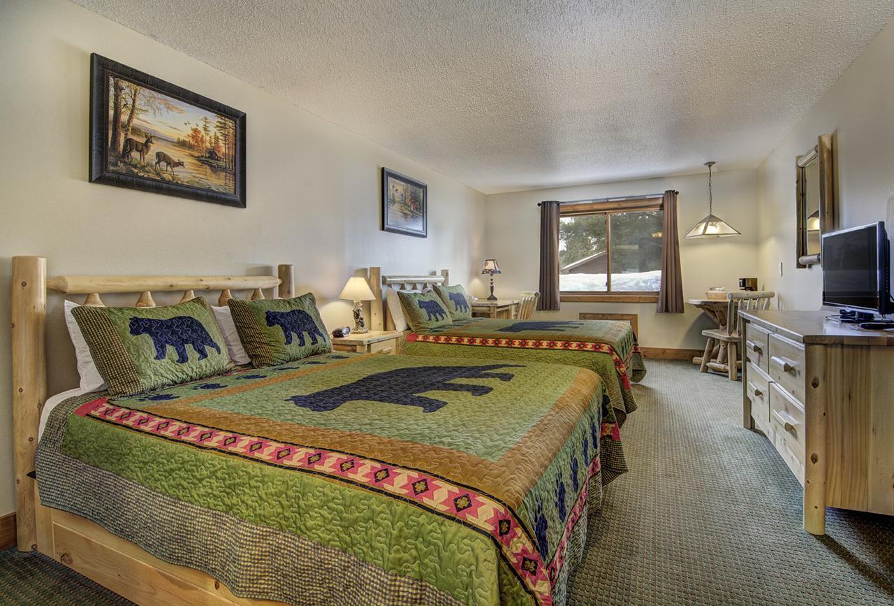 Queen Room with Two Queen Beds