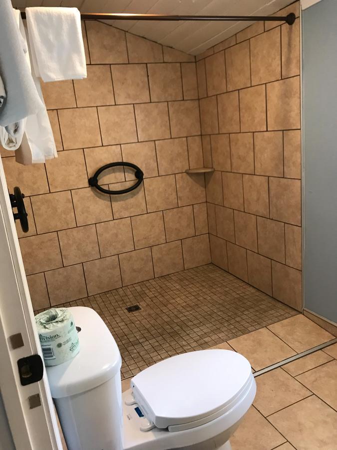 Deluxe Suite,632878608:JPEG