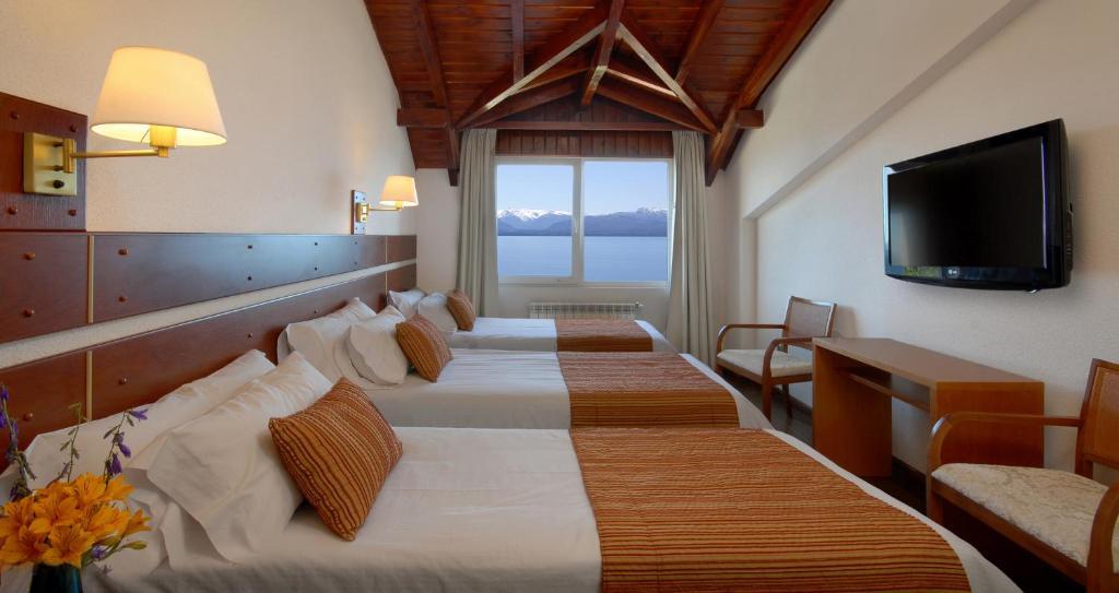 Triple Room Lake View