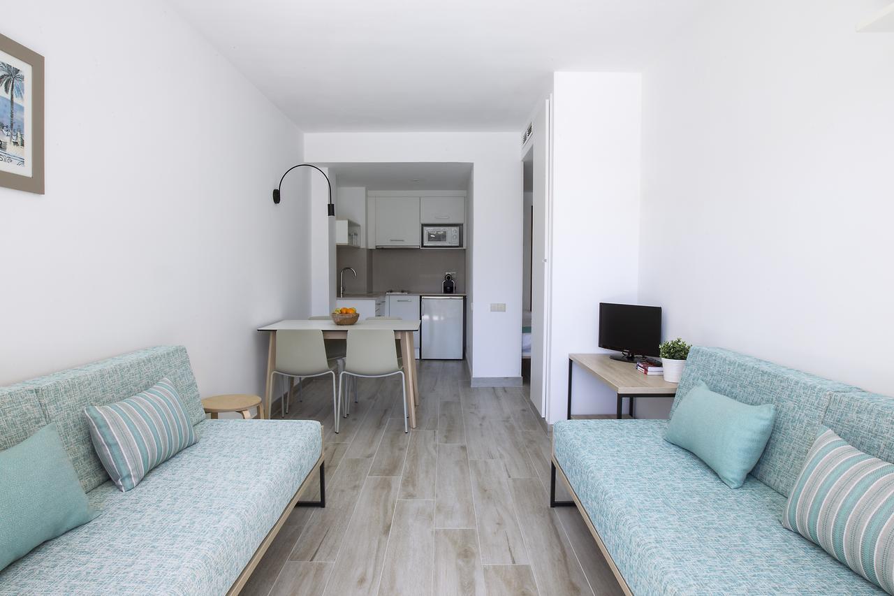 Superior One-Bedroom Apartment