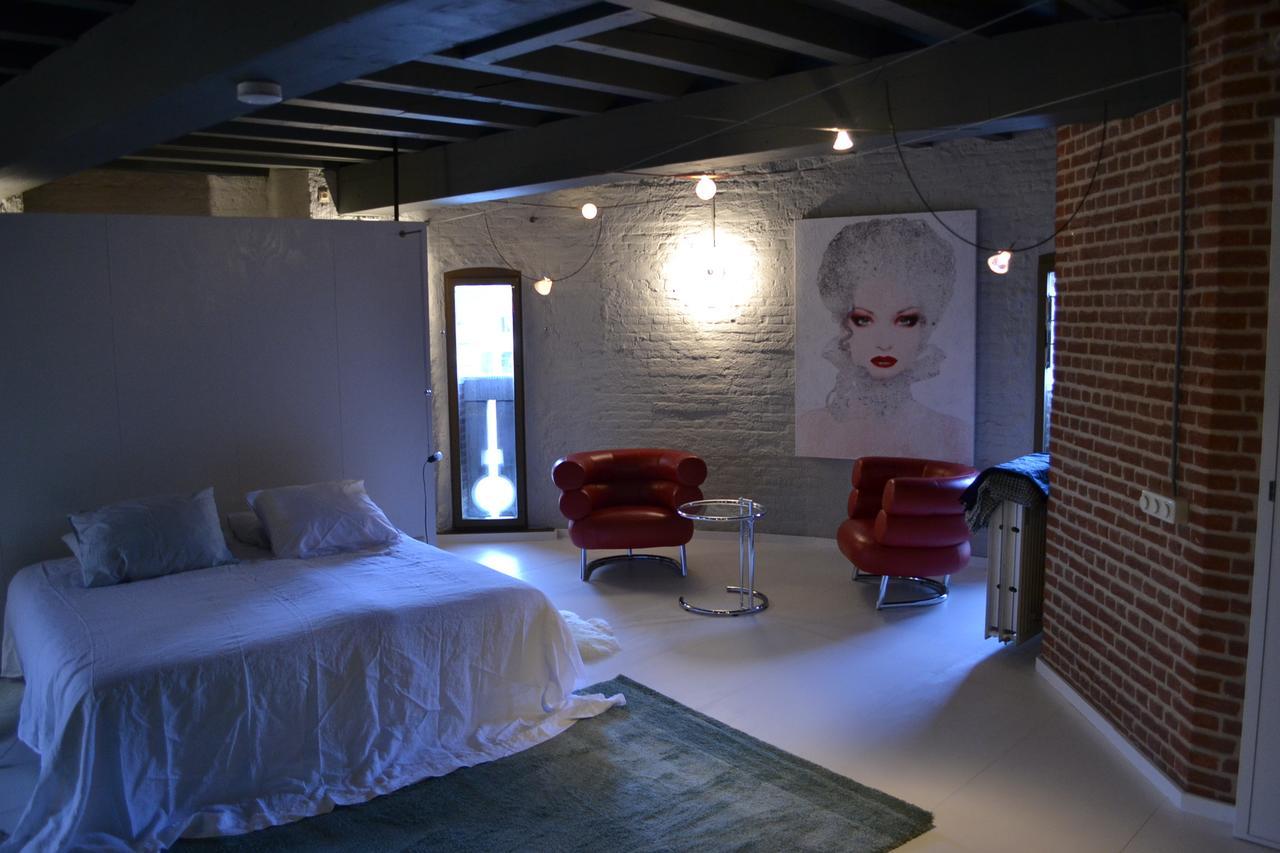 Deluxe Double Room Private Bathroom