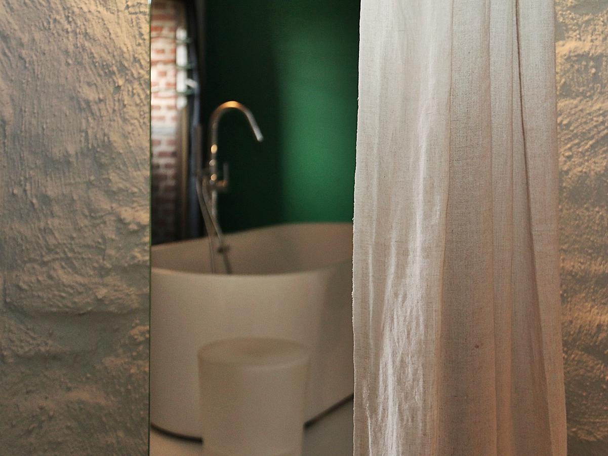 Deluxe Double Room Private Bathroom