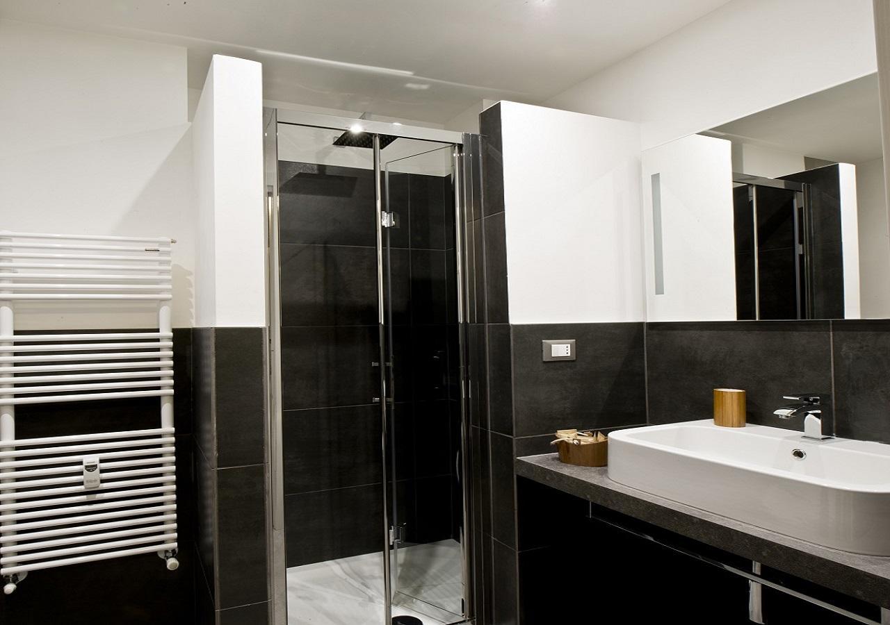 Dreibettzimmer mit eigenem Bad