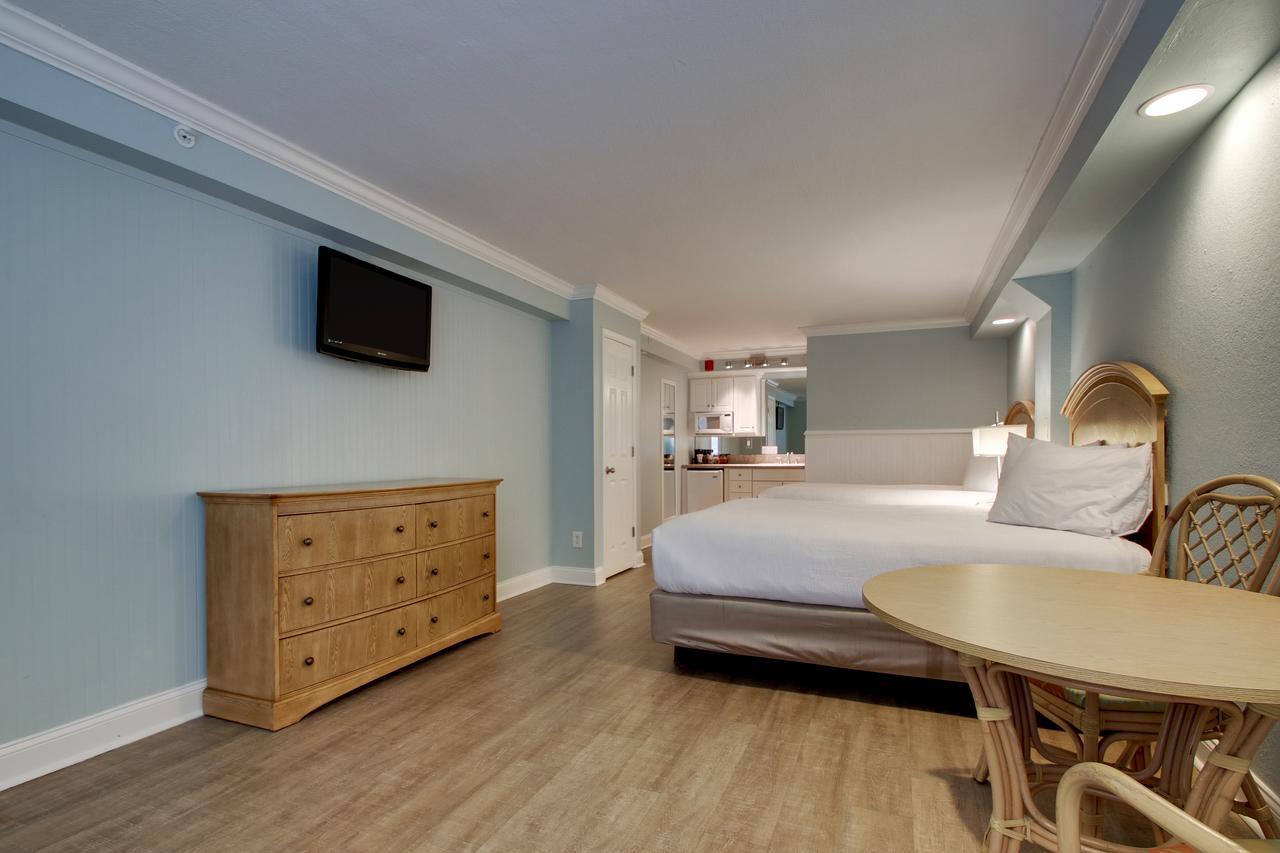 Island Double Room 2 Queen Beds