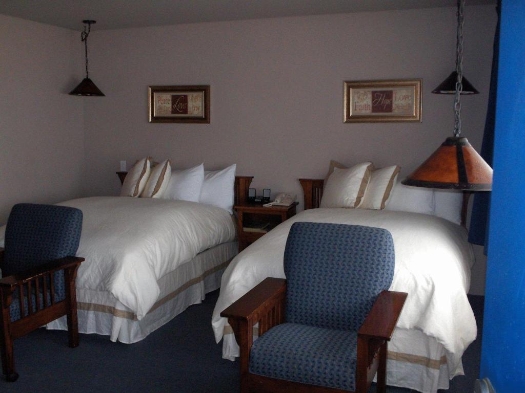 Double Room Two Double Beds