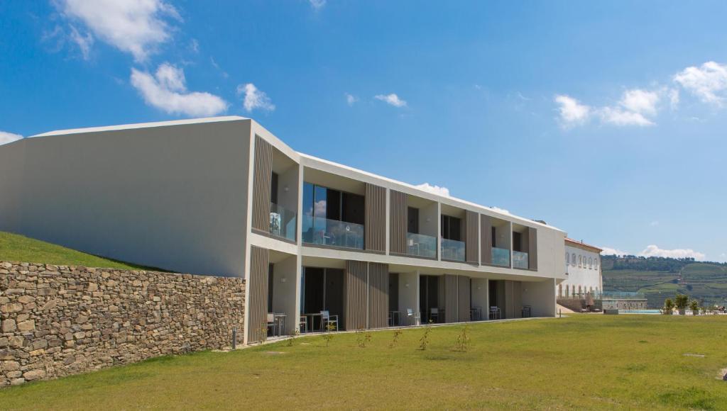 Twin/Double Room with Garden View,73751780:JPEG