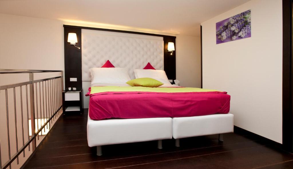 Superior Triple Room Split Level