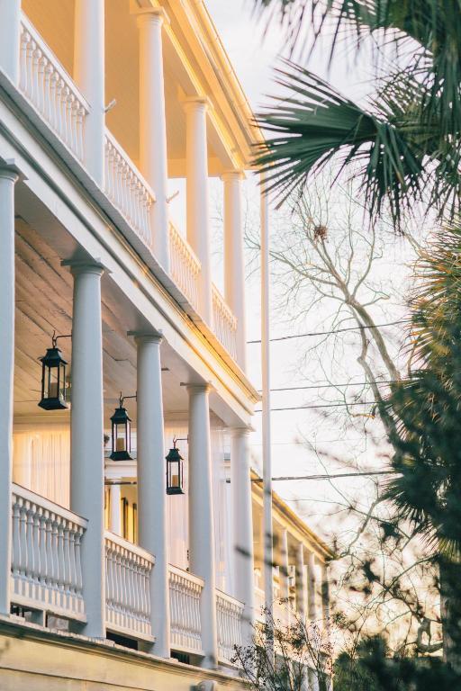 Veranda Queen,112940043:JPEG