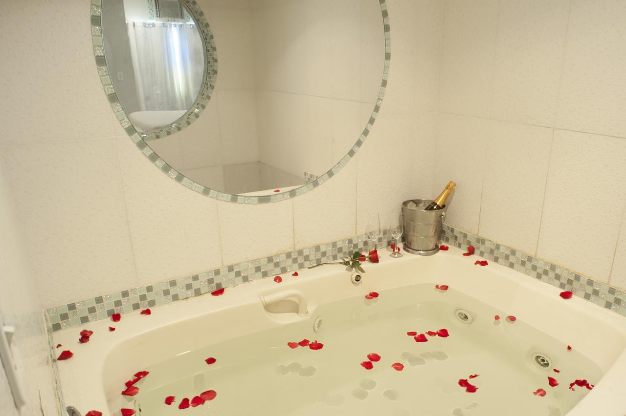 Queen Room Spa Bath Sauna