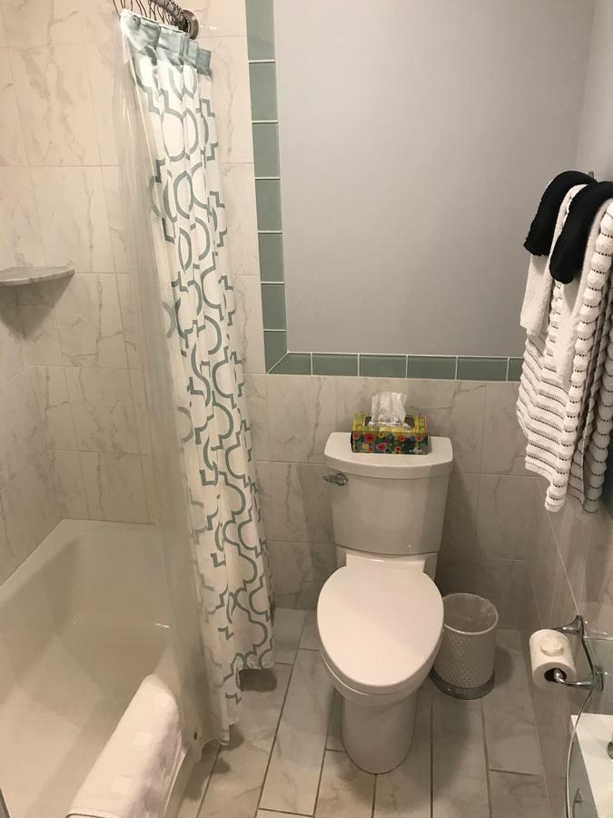 Royal Suite 12