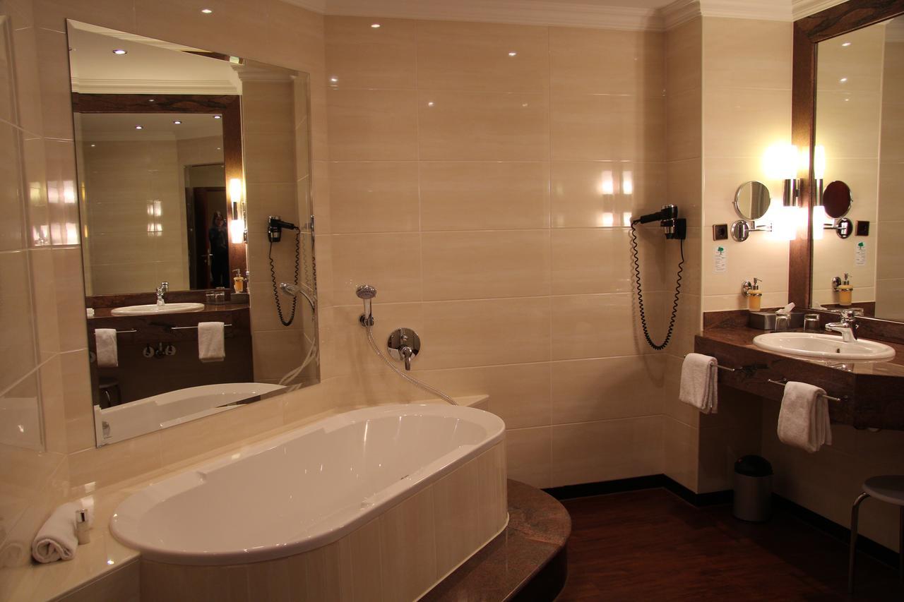 Superior Suite