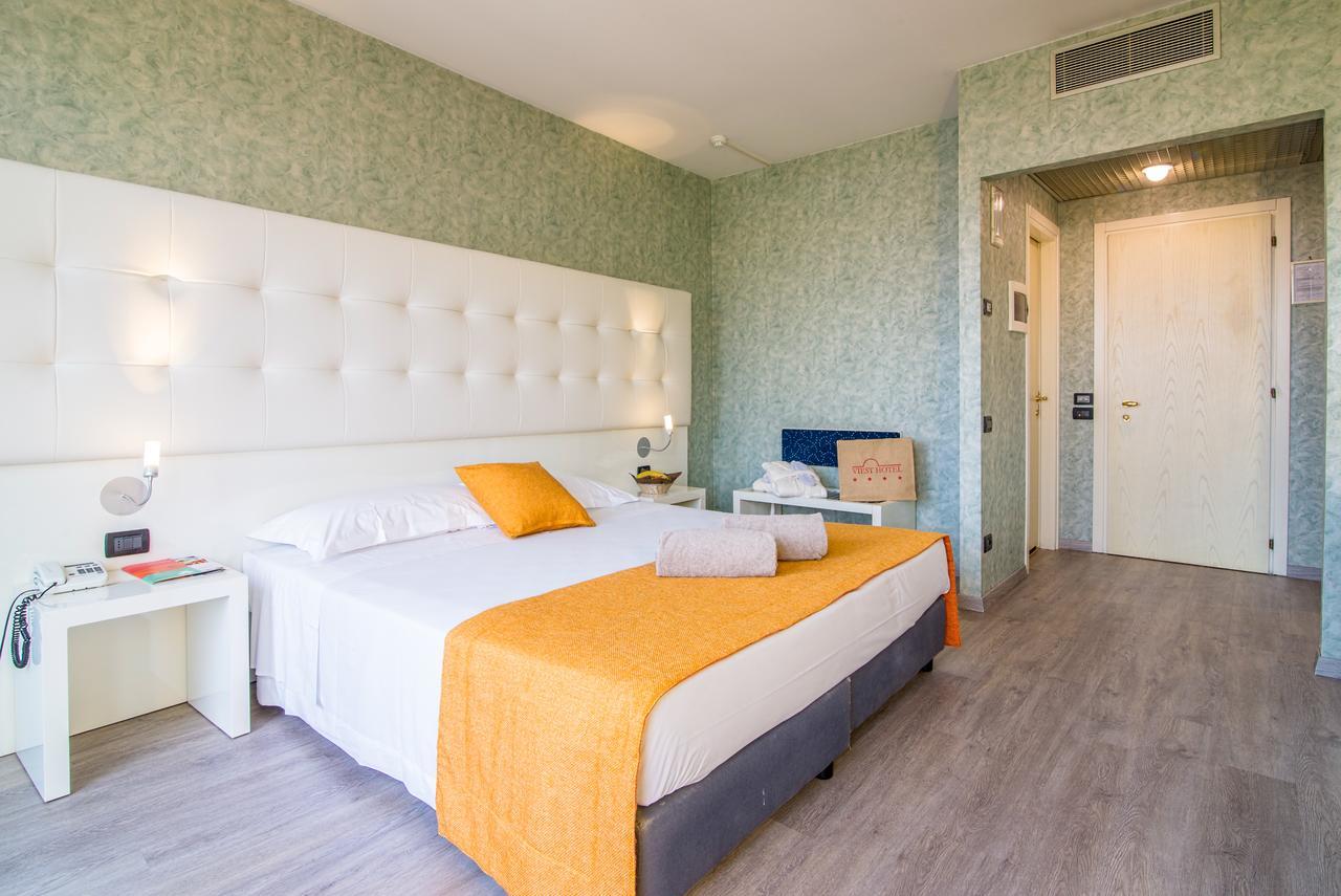 Comfort Double or Twin Room