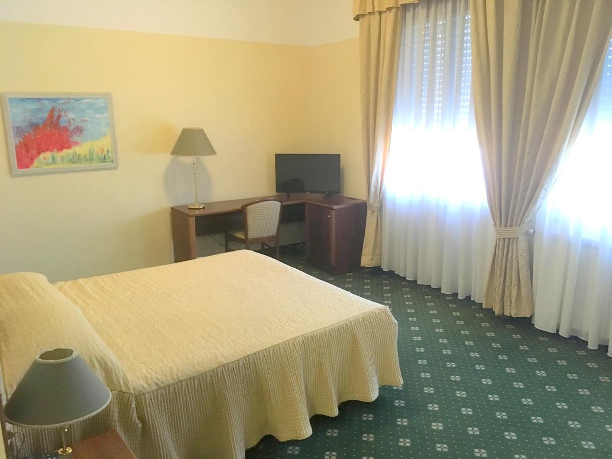 Junior Suite,640725366:JPEG