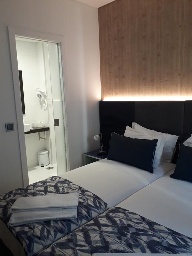 Twin Room,640887027:JPEG