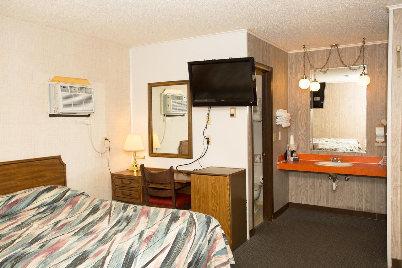 Motel Unit Pet Friendly