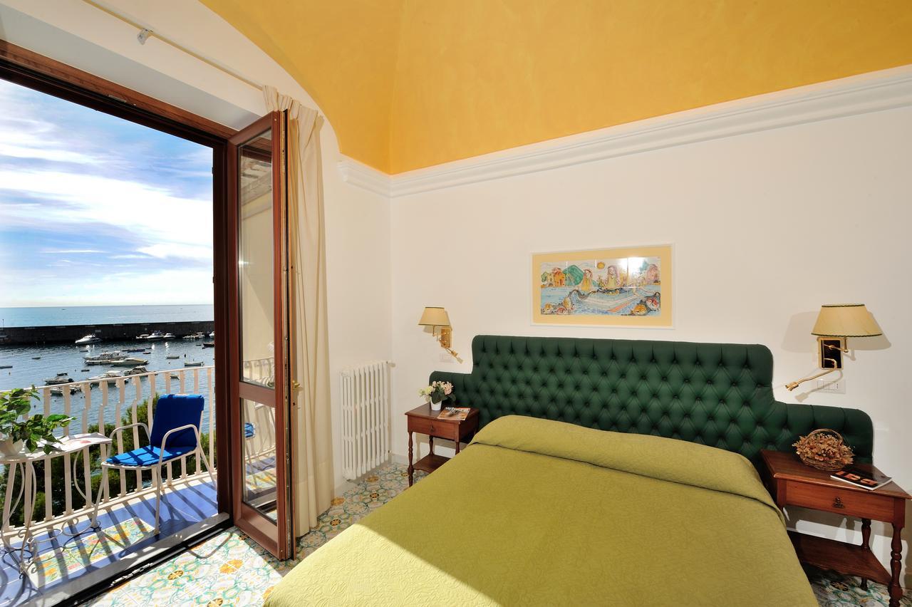 Superior Double or Twin Room Sea View