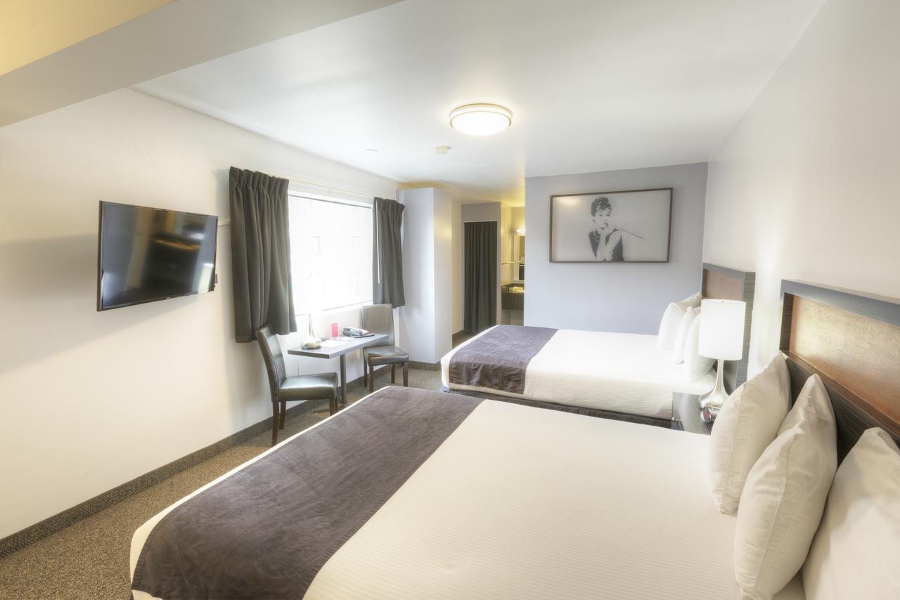 Queen Room Two Queen Beds