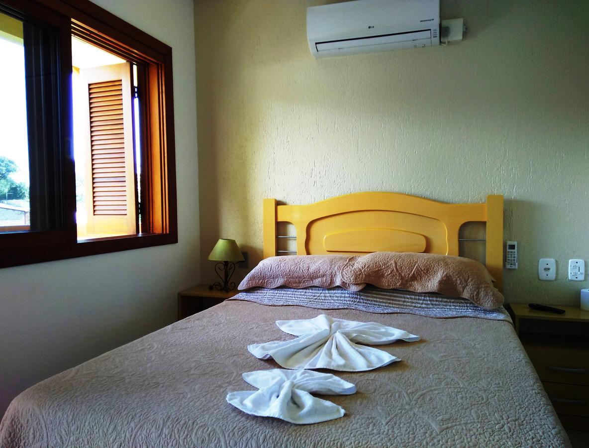 Quarto Duplo com Banheiro Privativo