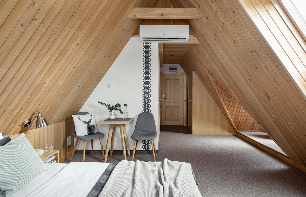 Deluxe Double Room Mountain View
