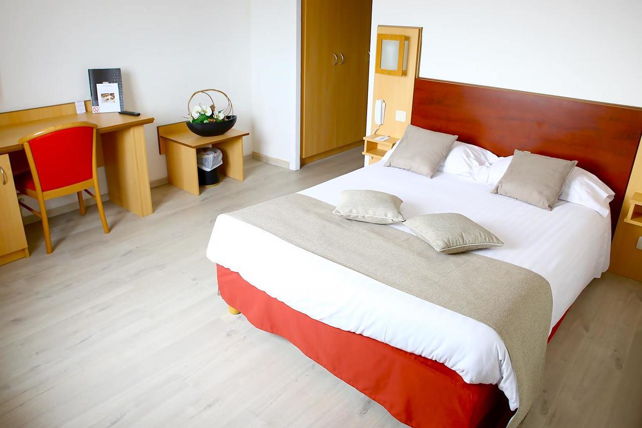 Standard Double or Twin Room City View