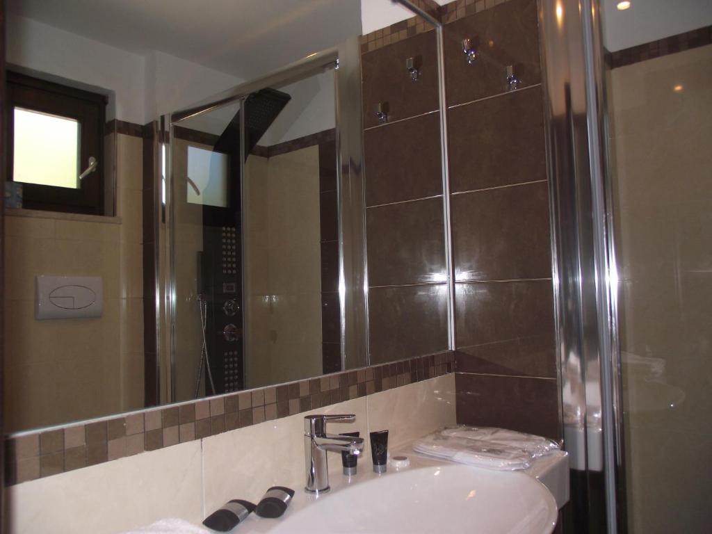 Double or Twin Room,1447345243:JPEG