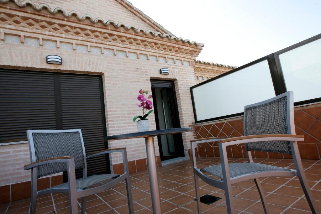 Double or Twin Room Terrace